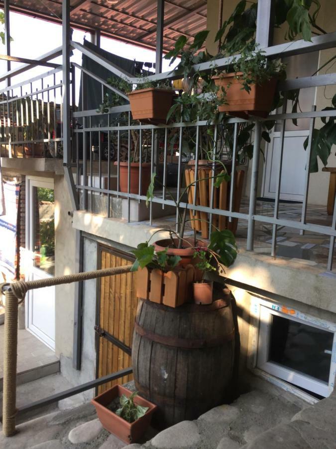 Guest House Loza Сигнахи Екстериор снимка